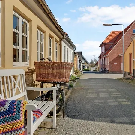 ヴィラ Hyggeligt Gammelt Fiskerhus I Marstal