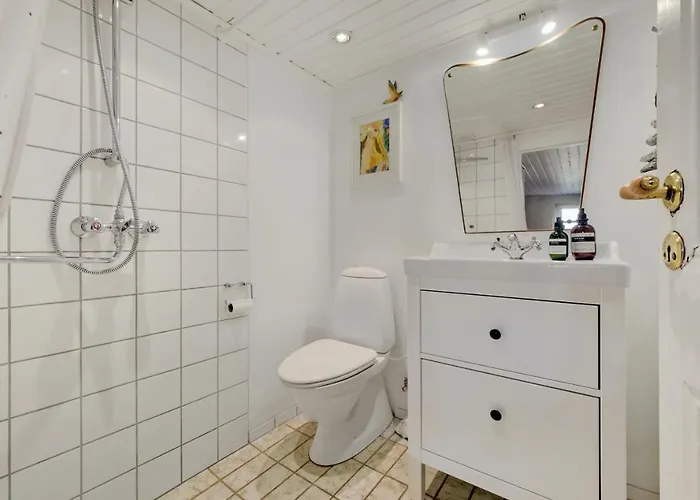 Hyggeligt Gammelt Fiskerhus I * Marstal